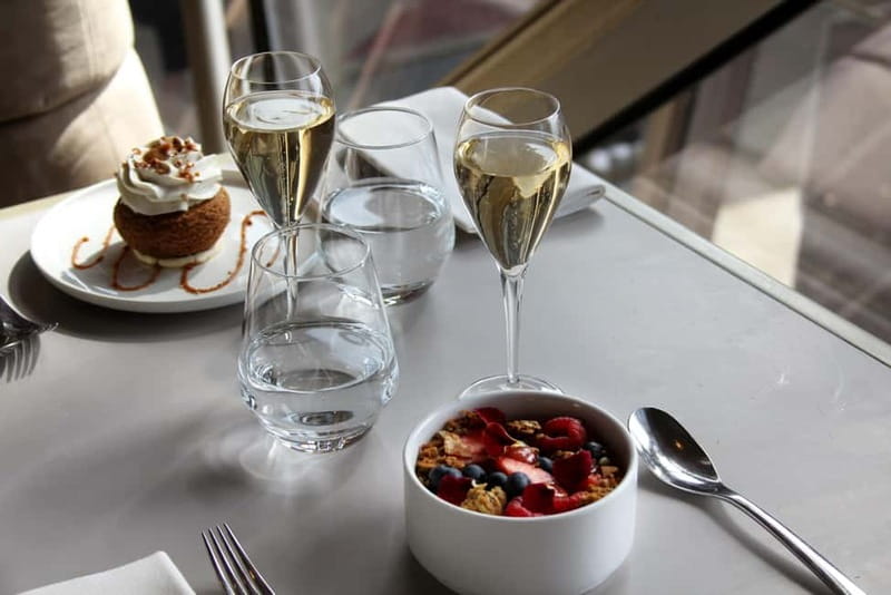Paris: 3-Course Lunch at Eiffel Tower's Madame Brasserie - Should you book Madame Brasserie at the Eiffel Tower?