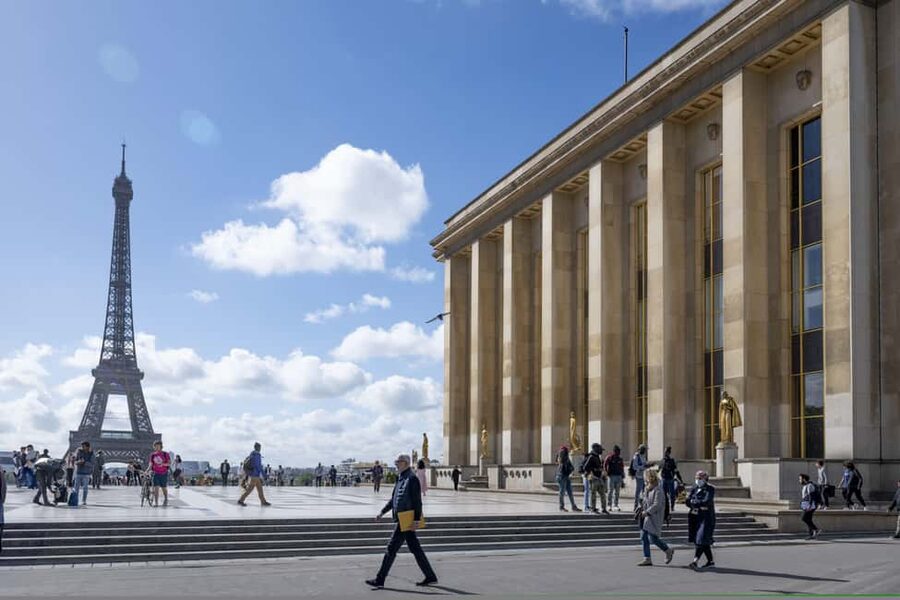 Paris: Admission to the National Maritime Museum - Audio guide tips: how to use the smartphone guide without getting lost