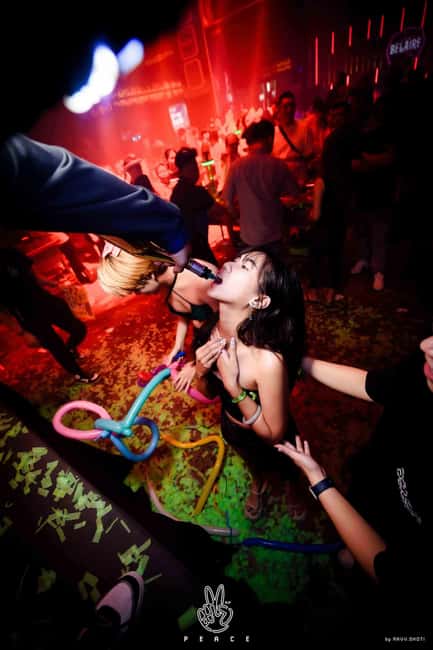 Paris After Dark: Speakeasy, Cocktails, Local Bars & Clubs - Key points before you go