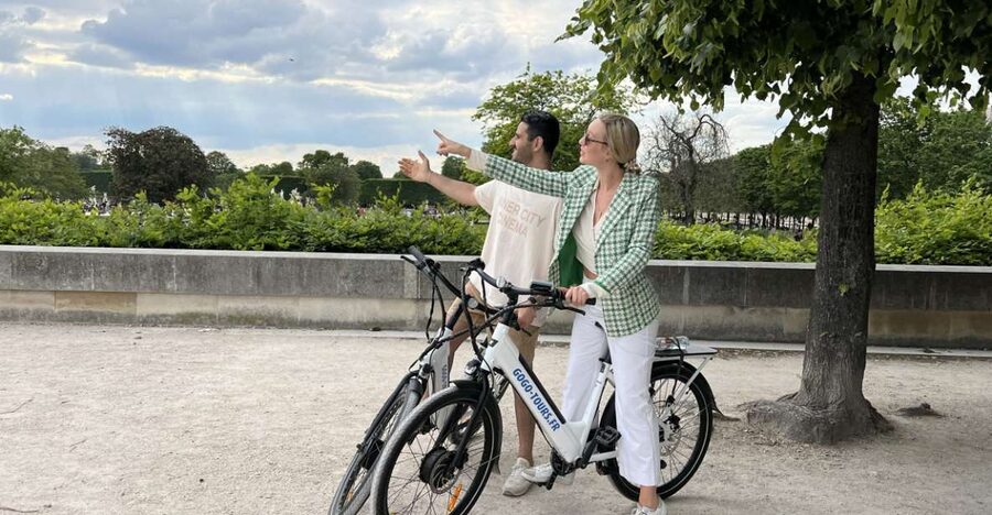Paris: Afternoon E-Bike Guided Small Group Tour - Meet at 101 Av. de la Bourdonnais and get rolling