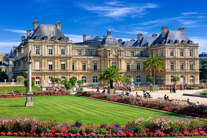 Paris Airport & Hotel Transfer Service - Safety and Cleanliness: Disinfection Before You Sit Down