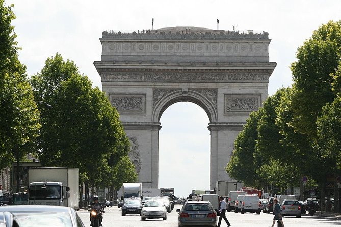 Paris Airport Layover Tour - When this tour is the right move