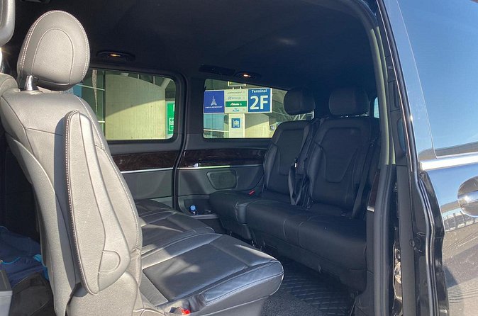 Paris Airport Transfers - Private Van - Tips, Boosters, and Small Details That Can Make or Break It