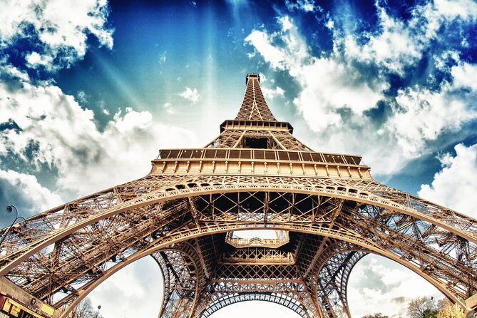 Paris Airports Private Roundtrip Transfer - Key takeaways before you land