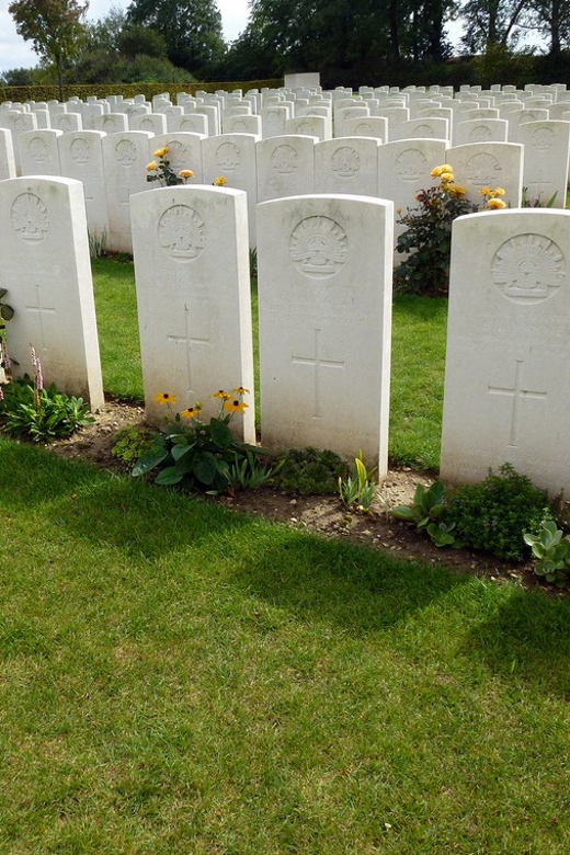 Paris: Anzac Day Day Tour to Villers Bretonneux - Villers-Bretonneux and the Anzac Day Dawn Service