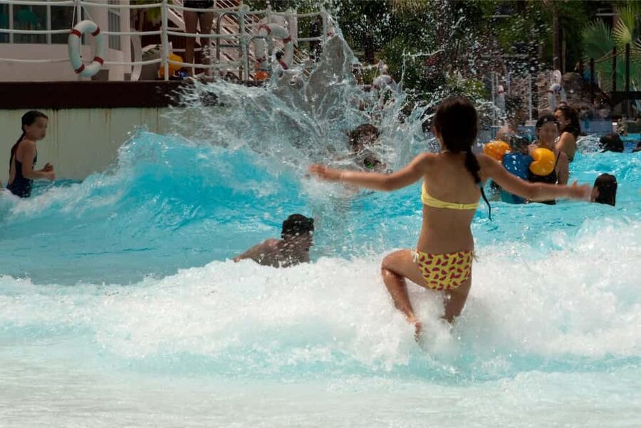 Paris: Aquaboulevard Water Park Entrance Ticket - Jacuzzis, sandy beach, and the slower side of Aquaboulevard