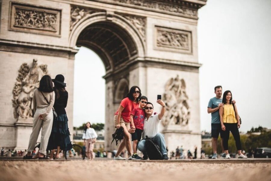 Paris: Arc de Triomphe Entry with Seine Cruise - Seine Cruise from Bateaux Parisiens: Big Sights, Minimal Effort