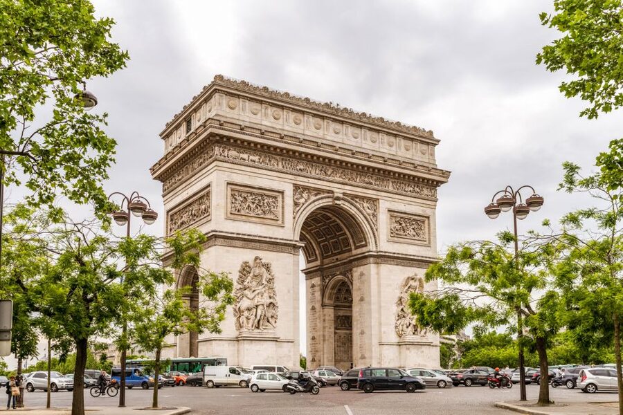 Paris: Arc de Triomphe Rooftop Tickets - The Tomb of the Unknown Soldier: the part many people rush