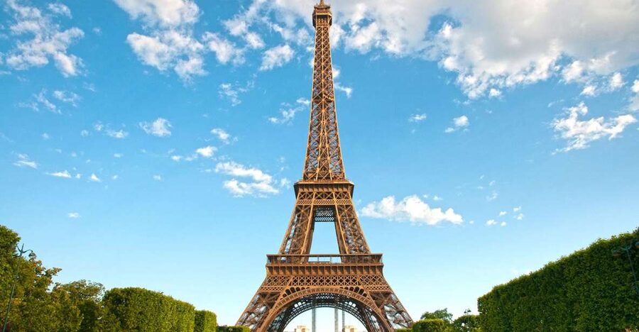 Paris Audioguide - TravelMate app for your smartphone - Offline listening and readable text: the practical upgrades