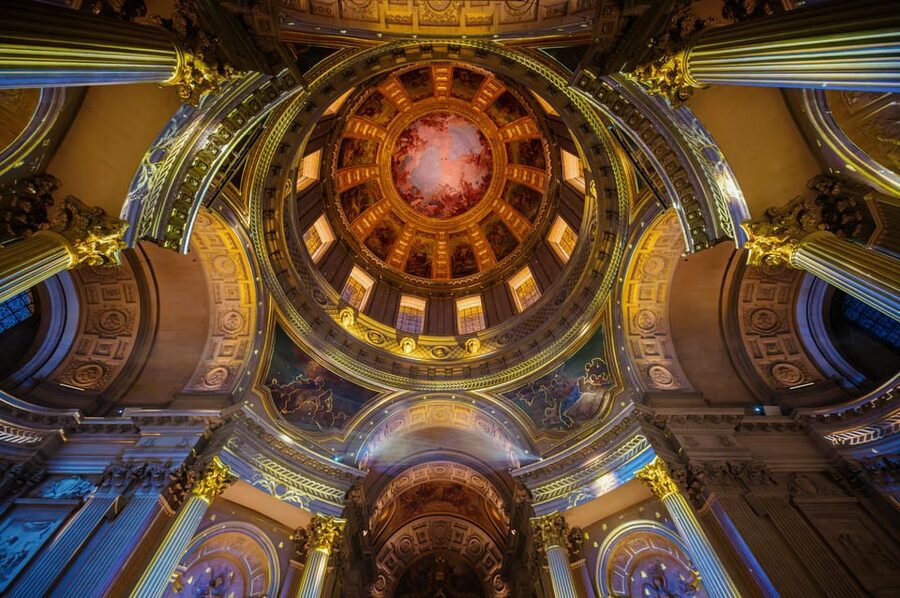 Paris: Aura Invalides Immersive Experience Entry Ticket - What you’ll notice at Napoleon’s tomb (and why it feels different at night)