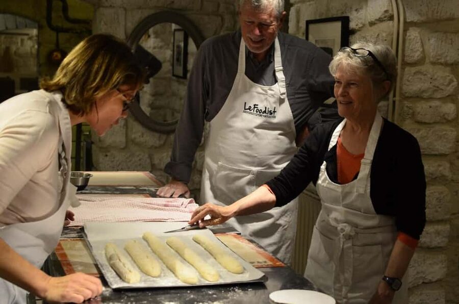 Paris: Baguette and French Breads Class - Proofing, deflating, shaping: how Paris bread gets its structure