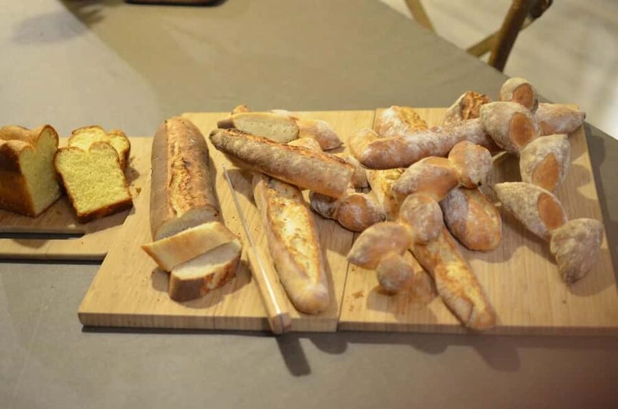 Paris: Baguette and French Breads Class - Baking physics in plain language: temperature, time, and humidity