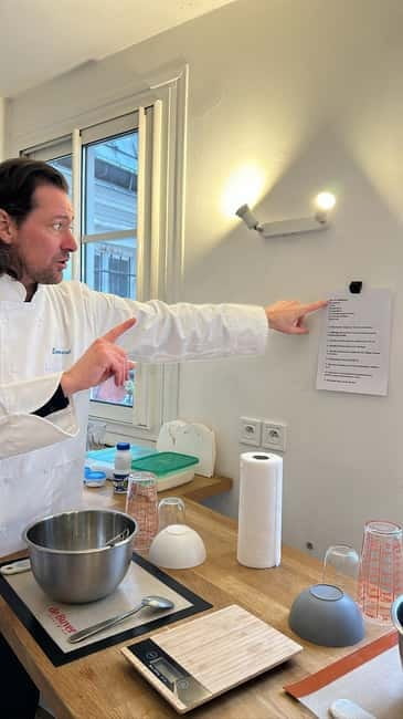 Paris: Bake Madeleines and take them home with you - Inside The Studio: Meeting Emmanuel Rieul