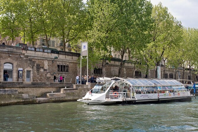 Paris: Batobus Hop-On Hop-Off Cruise & Landmarks Audio Tour - Stop 5: Les Invalides Area (Port des Invalides)