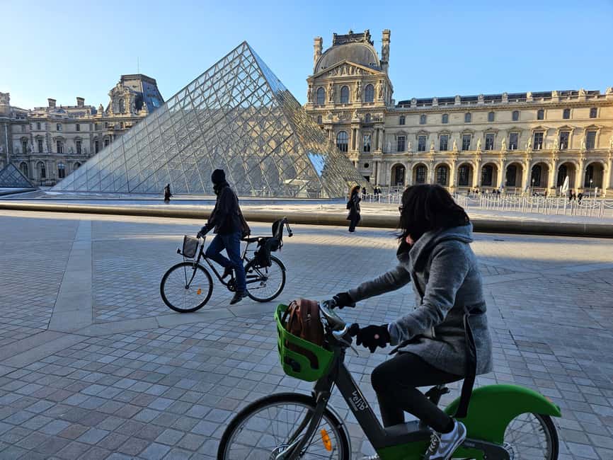Paris before the crowds, bike tour & Breakfast - Riding in Paris Traffic: Safety, Pace, and Cobblestones