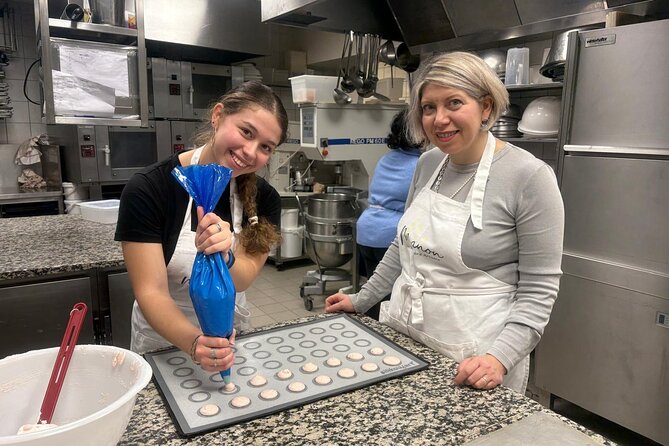 Paris Behind the Scenes Macaron Baking Class - The 2-hour flow: what you’ll do from mixing to take-home boxes