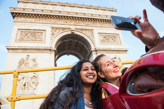 Paris Big Bus Hop-on Hop-off and Seine River Cruise - The loop: how the hop-on hop-off ride really plays out