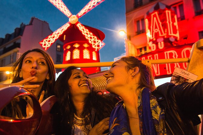 Paris Big Bus Open Top Panoramic Night Tour - Audio Guide How-To: Match the Earbuds to the Buildings