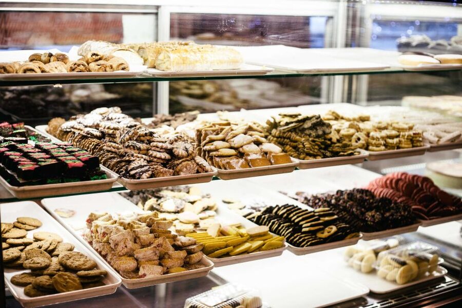 Paris Boutiques & Patisseries with a Local Guide - Should You Book This Paris Boutiques & Patisseries Tour?