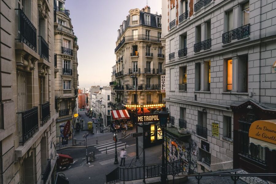 Paris Boutiques & Patisseries with a Local Guide - How the Matching Works: Your Guide in Your Style