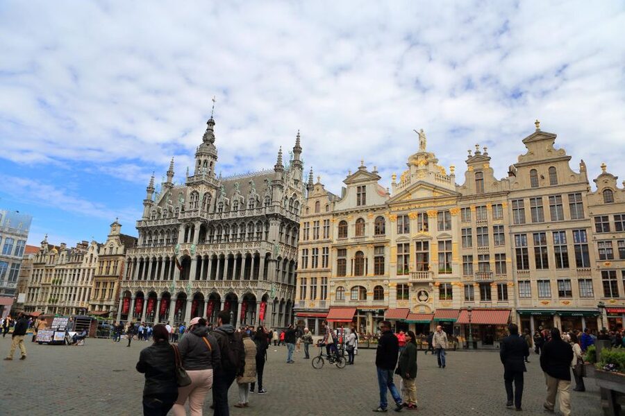 Paris: Brussels and Bruges Tour & Optional Chocolate Tasting - Where you start in Paris: La Manufacture MEB near Novotel Paris Est