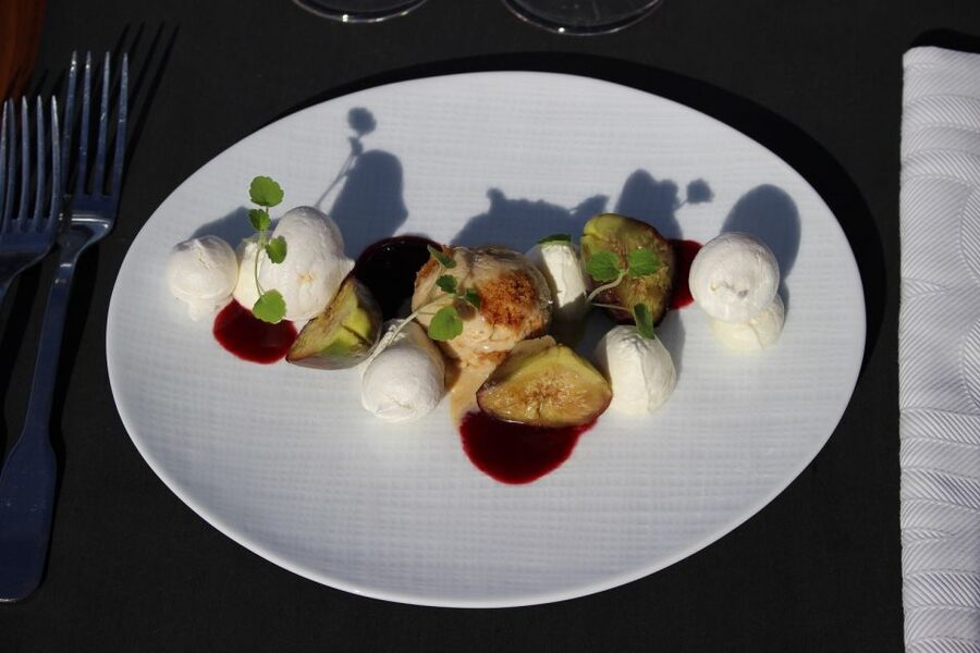 Paris: Bustronome Gourmet Dinner Tour - The Bus Experience: Glass Roof, Panoramic Terrace, and a Table You Don’t Have to Chase