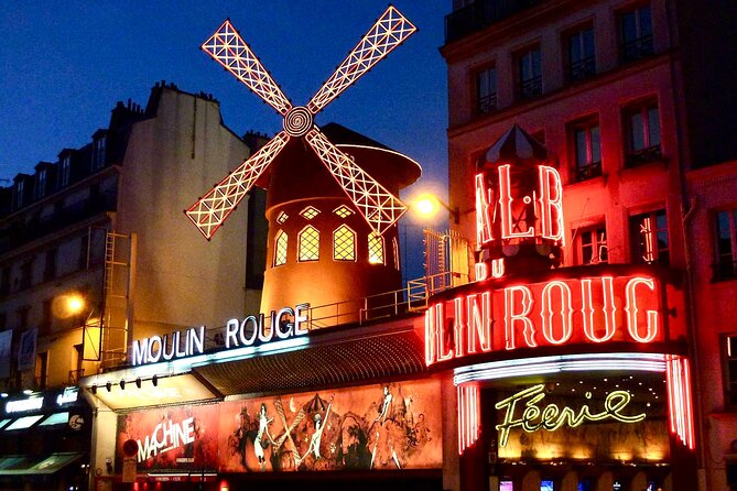 Paris by Night Tour in a Vintage Open-Top French Car Citroën DS - Benjamin the Driver-Guide: Stories, Photo Spots, and Route Fixes