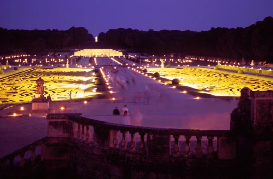 Paris: Candlelit Dinner at Vaux-le-Vicomte by Limousine - Price and Value: Is $1,045 Worth It?