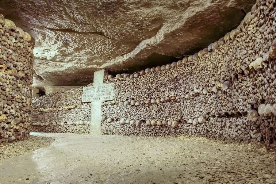 Paris: Catacombs Restricted Access Tour - Guide style matters more than you think