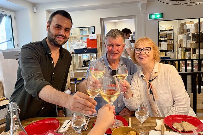 Paris Champagne & Food Tour with Tastings in Saint-Germain - A quick church break: Saint-Germain-des-Prés and Eglise Saint-Sulpice