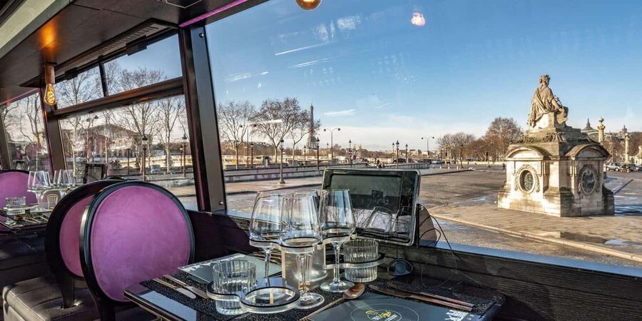 Paris: Champs Elysées Bus Toqué w/Lunch & Glass of Champagne - The lunch and champagne: what “included” really means here