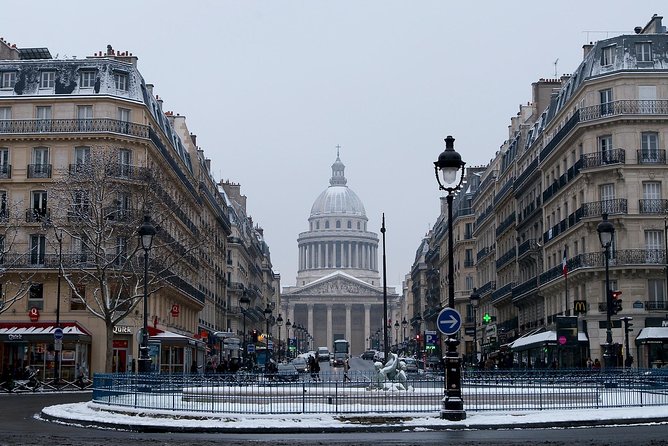 Paris Christmas Tour with a Local Guide: Custom & Private - Stop 3: Rue des Francs-Bourgeois for Real Gift Shopping Time