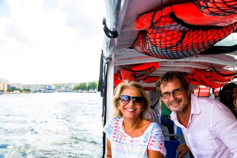 Paris: City and River Seine Tour on an Amphibious Bus - Should You Book Les Canards de Paris?