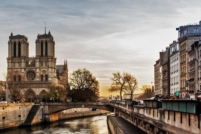 Paris City Center w/ Notre Dame interior | Exclusive Walking Tour - Price and timing: is $59.69 worth it?