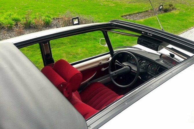 Paris City Tour 2h00 Citroën DS Vintage with Open Roof - Pickup and how the private setup keeps things calm