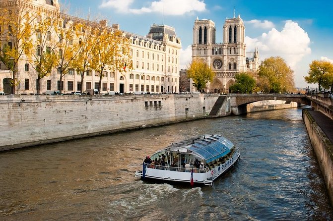 Paris City Tour by Coach with Sightseeing Seine River Cruise - Champs-Élysées to Arc de Triomphe: Where Your Eyes Learn Paris