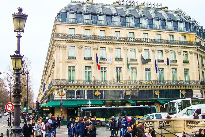 Paris City Tour with Private Friendly Guide and all Must-See Sites - Tuileries Garden reset, then a Seine stroll on Pont des Arts