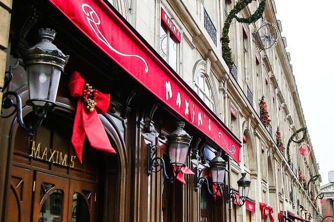 Paris City Tour with Private Friendly Guide and all Must-See Sites - Notre-Dame area and Square Jean XXIII: finish strong with a real Paris café break