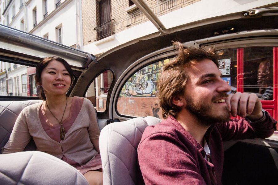 Paris: Classic Sites Tour by Vintage Citroen 2CV - Why a Paris 2CV tour feels different than a bus ride