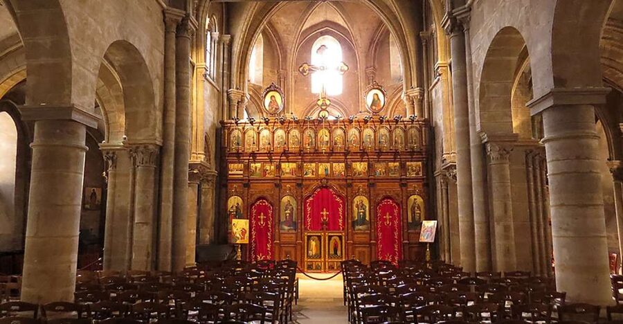 Paris: Classical Music Concert in Saint-Julien-le-Pauvre - What “intimate and atmospheric” means in real life (sound, seats, and sightlines)