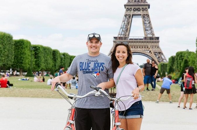 Paris Combo: Highlights Bike Tour & Seine Cruise Experience - Stop 1: Your 1-Hour Seine Cruise Ticket (Use It on Your Schedule)