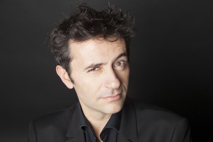 Paris: Comedy Show in English - How to Become a Parisian - What you learn about the Parisian reputation for being rude