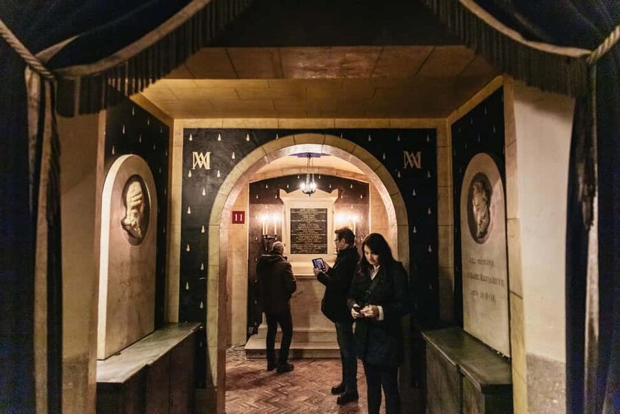 Paris: Conciergerie Ticket with Histopad - Key things I’d focus on