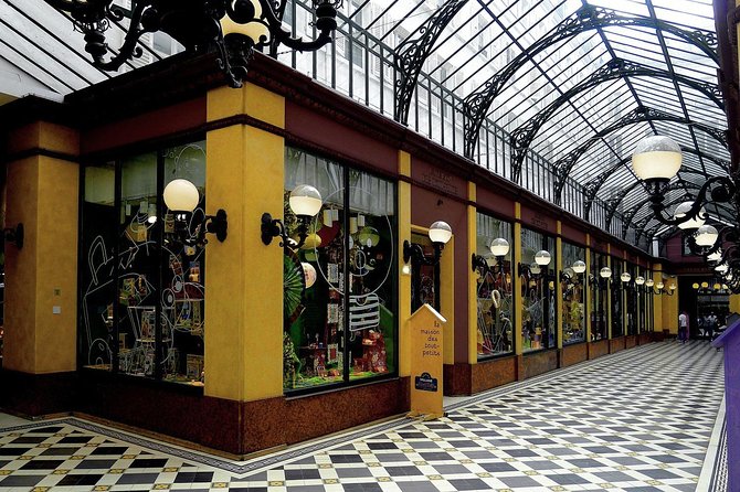 Paris Covered Passages Small-Group Walking Tour with Wine Tasting - Passage des Panoramas: the named highlight that sets the tone