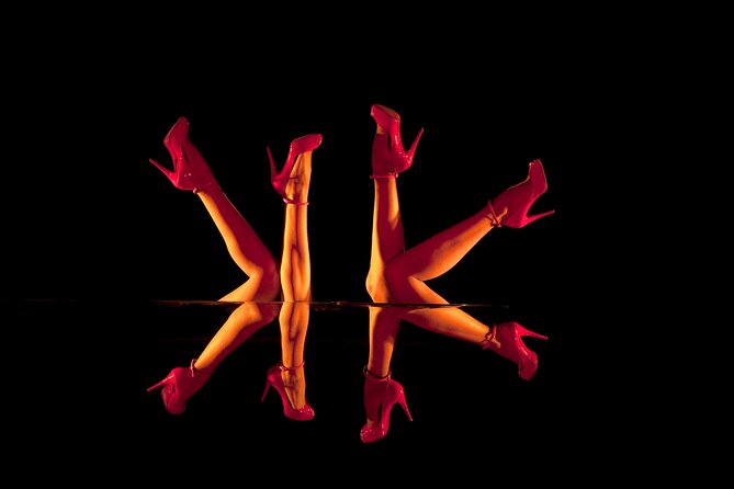 Paris: Crazy Horse Cabaret Show - The dancers and choreography: why it reads as performance art