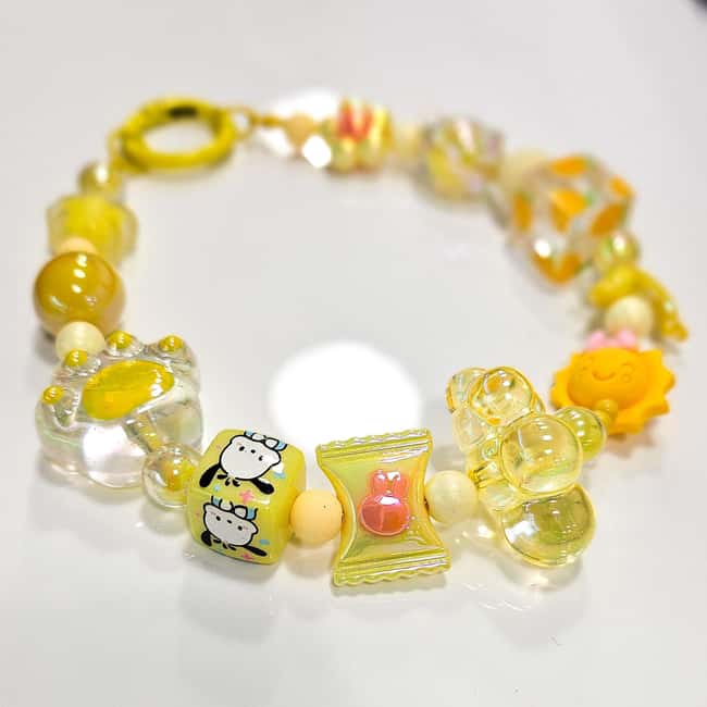 Paris: Create your phone strap, bag or keychain - What you can actually make (phone strap, bag charm, keychain)