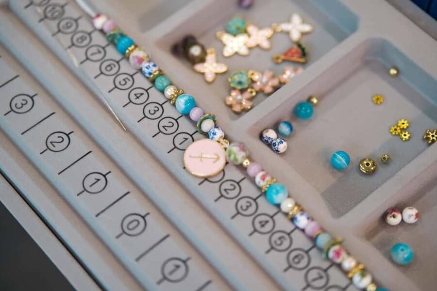 Paris: Custom Souvenir Bracelet Workshop - Things to Consider Before You Go