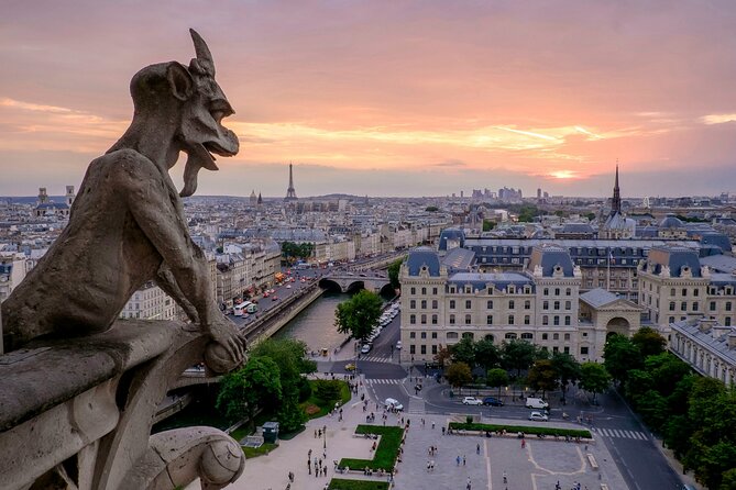 Paris Darkest Tales A Night of Secrets and Legendary Bar Tour - Notre-Dame to Sainte-Chapelle: sacred sights with grim context