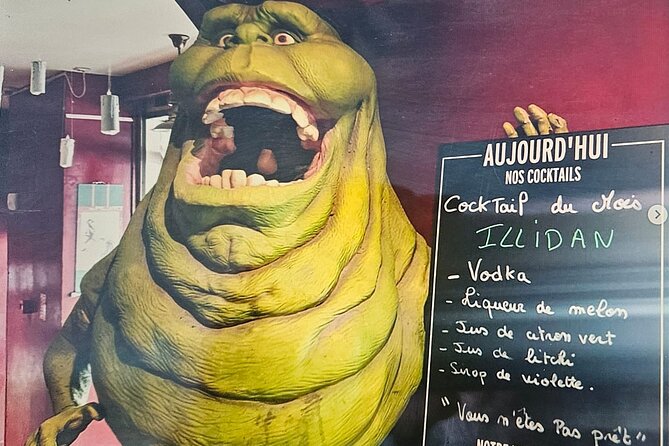 Paris Darkest Tales A Night of Secrets and Legendary Bar Tour - Ending at Dernier Bar Avant la Fin du Monde: keep the night fun