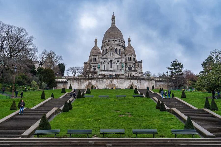 Paris Day Trip with Eurostar and Hop-On Hop-Off Bus - Train return to London: staying stress-free on the way back